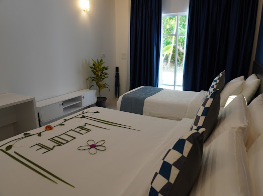 TME Beachview Open Shower